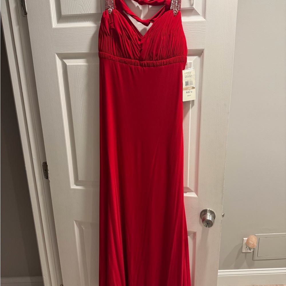 Elegant Red Evening Gown with Embellished Straps